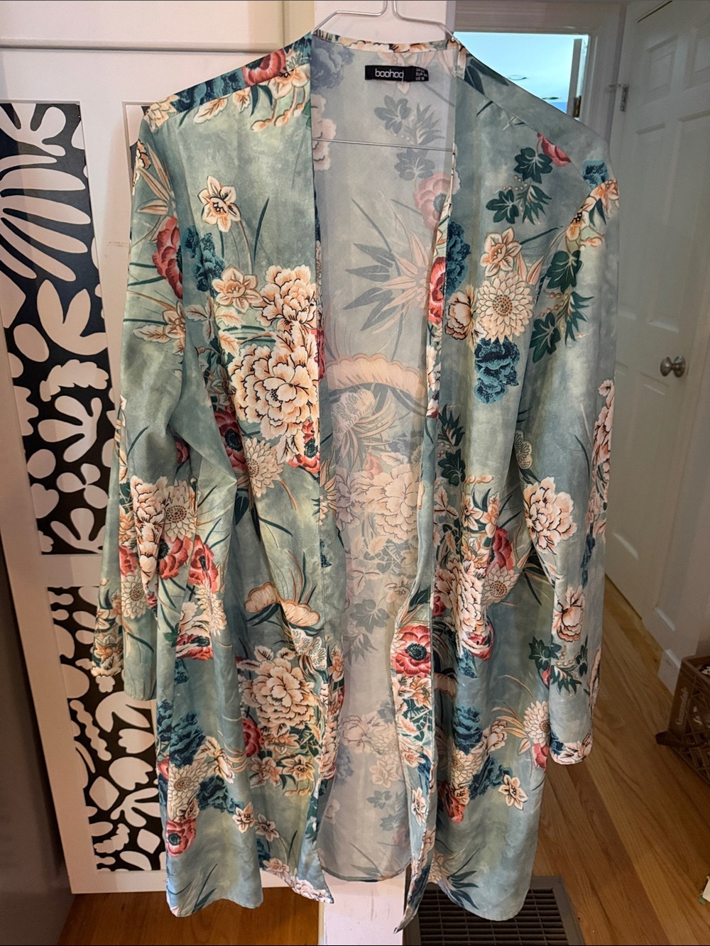 boohoo Floral Satin Kimono Jacket in Seafoam Green